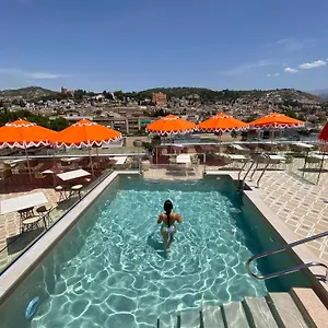 Отель Barcelo Carmen